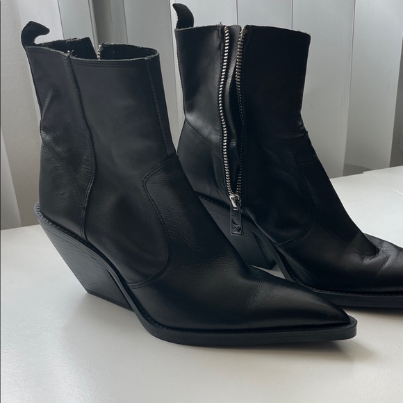 Zara Black Leather Women's Boots - Picture 5 of 12